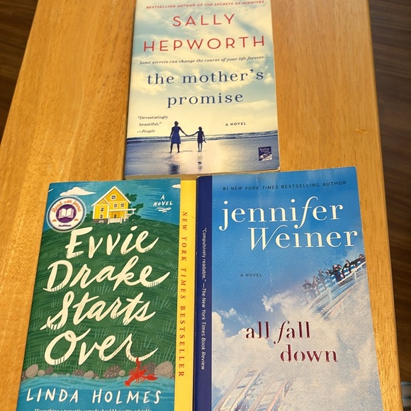 Fiction Book Bundle - Picture 2 of 5